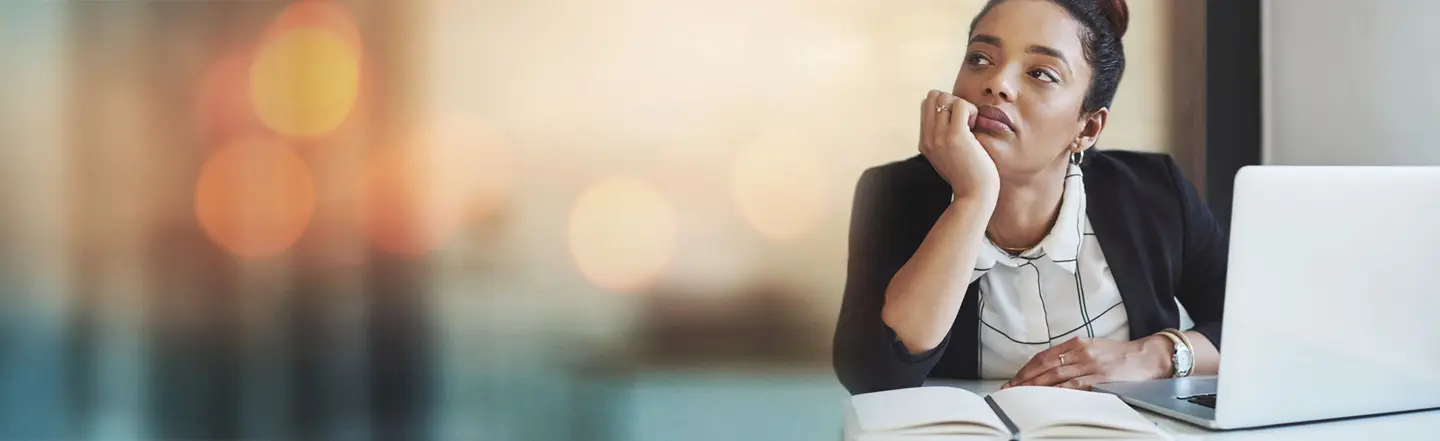 unengaged employee suffering from the employee engagement crisis