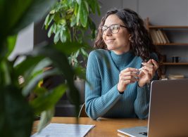 Smiling Employee (Wellbeing)